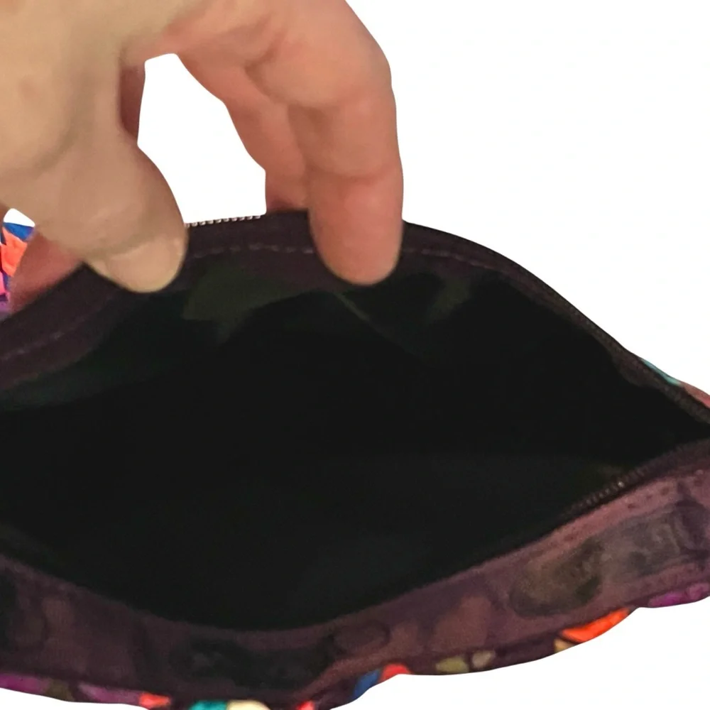 LESPORTSAC Deluxe Everyday Bag with Matching Pouch Shoulder or Crossbody Chevron - Picture 9 of 11